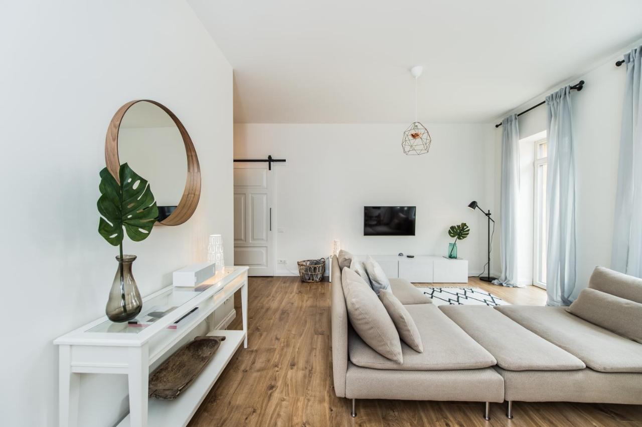 Stylish Apartment In The Heart Of Kaunas Old Town 外观 照片