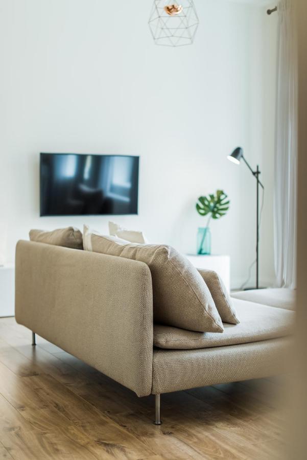 Stylish Apartment In The Heart Of Kaunas Old Town 外观 照片
